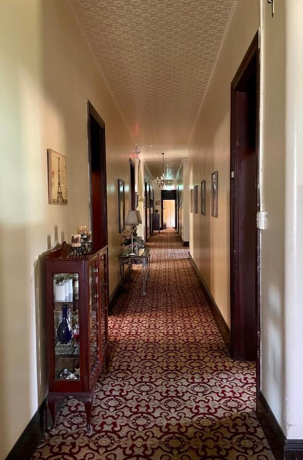 Neath Hotel 외부 사진