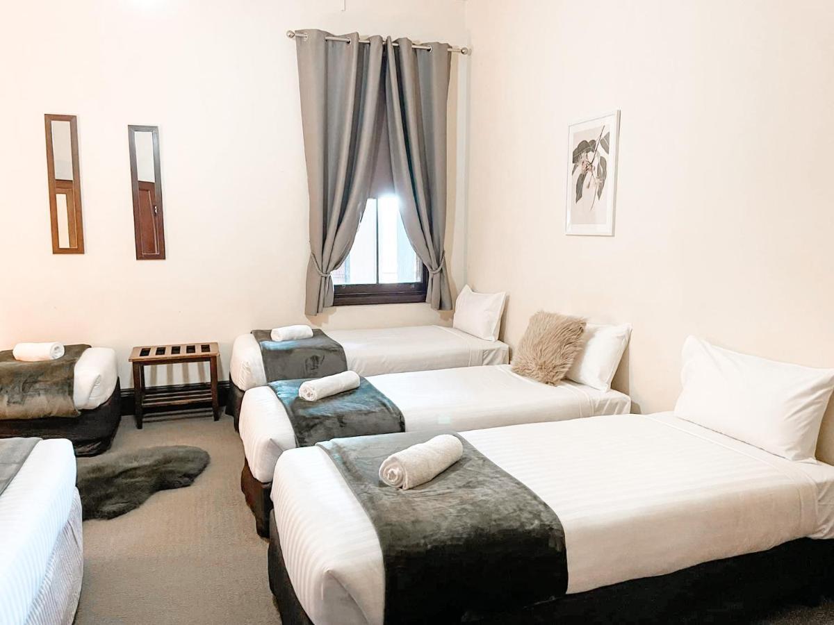 Neath Hotel 외부 사진