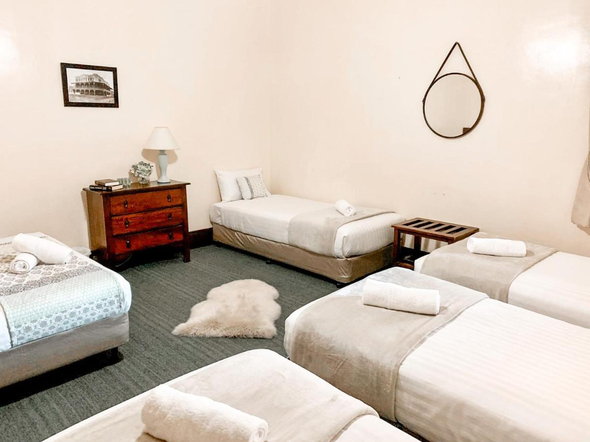 Neath Hotel 외부 사진