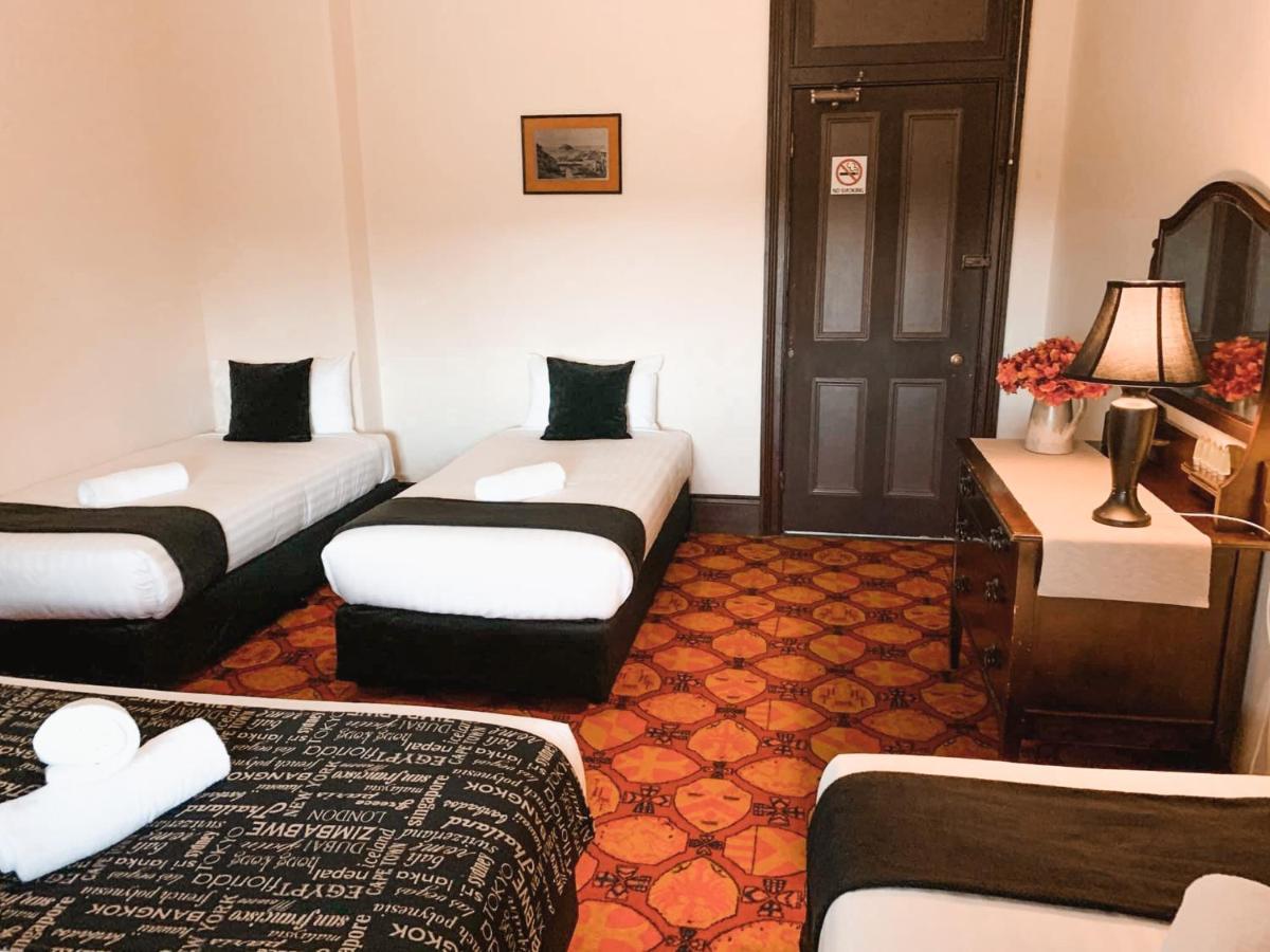 Neath Hotel 외부 사진
