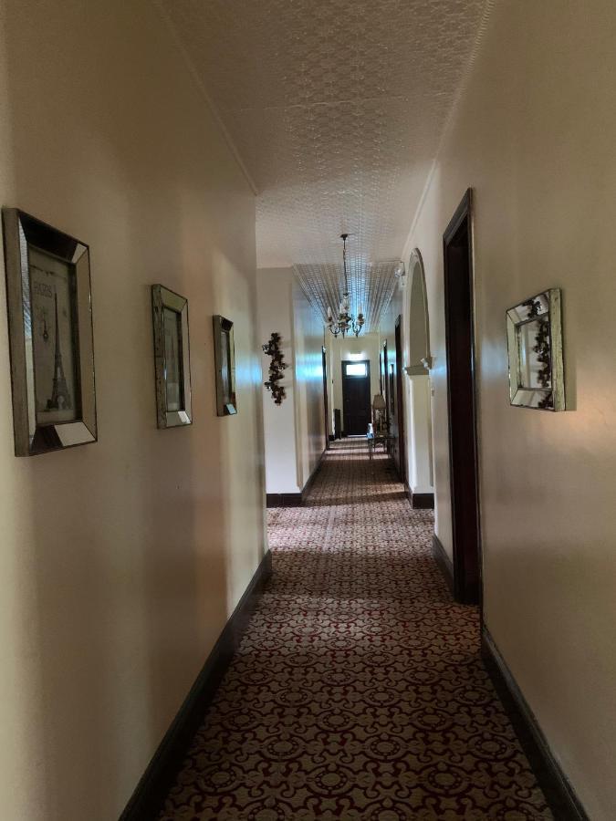Neath Hotel 외부 사진